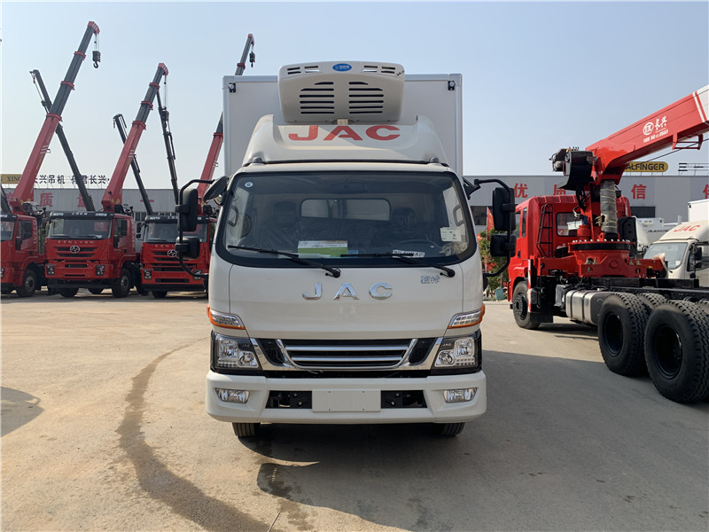 江淮駿鈴V6,4.2米藍(lán)牌冷藏車