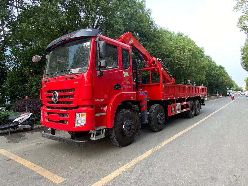 東風錦程V6P前四后八折臂吊