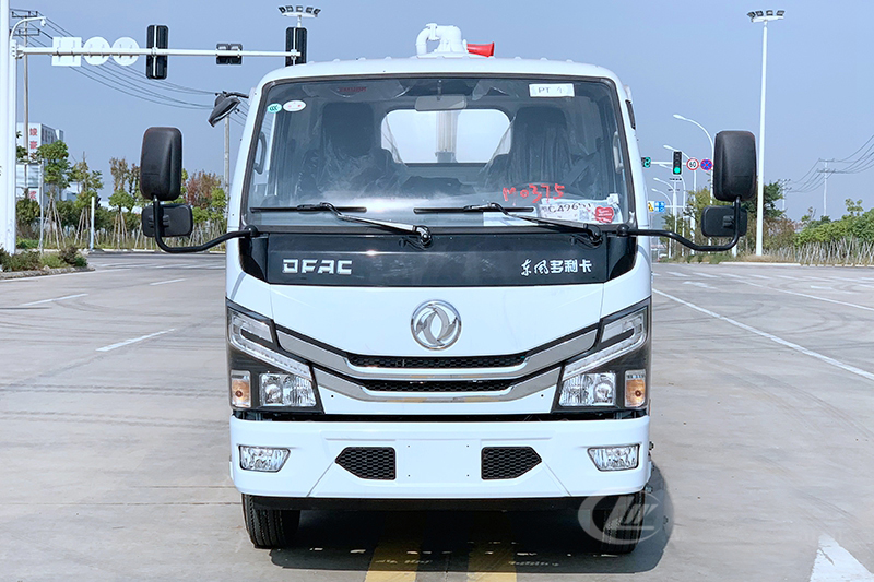 小多利卡 5方 吸污車(chē)