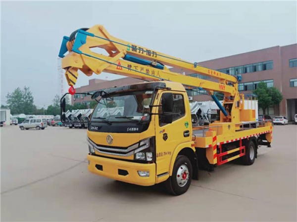 東風18米高空作業(yè)車