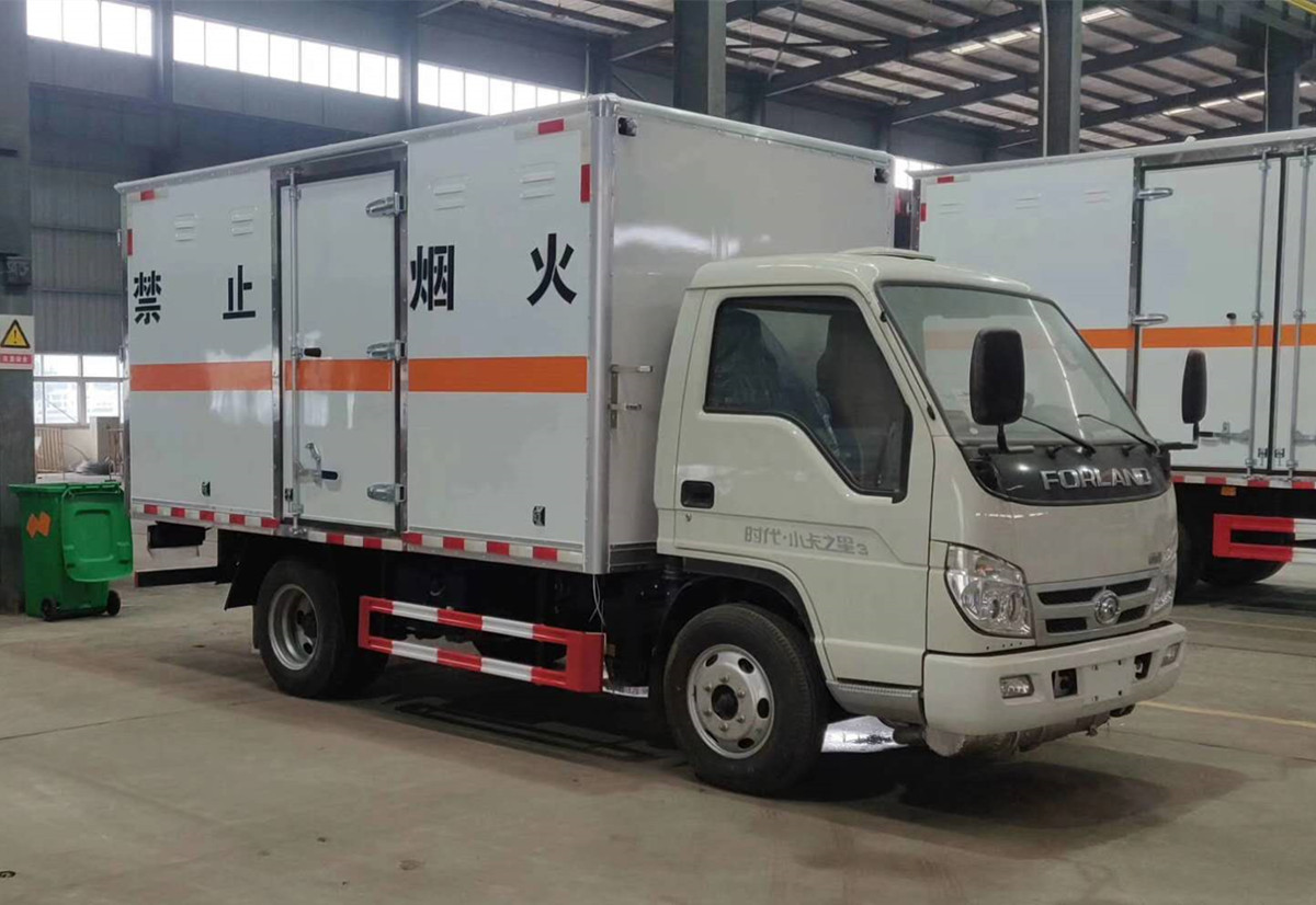 福田時代 3.7米爆破器材運輸車